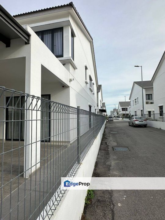 Sejati Lakeside @ Cyberjaya FURNISHED 🔥 ENDLOT 2 Storey Superlink, Selangor, Cyberjaya