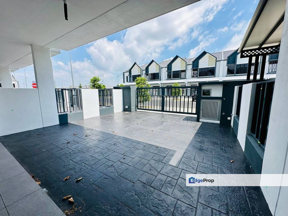 Anira @ Serenia City, Kota Warisan, Selangor, Dengkil