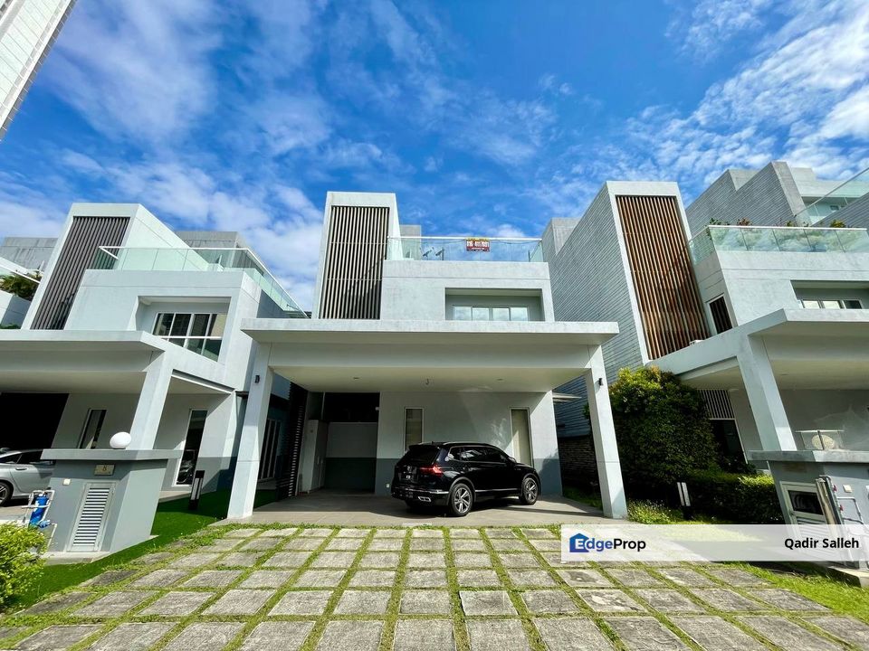 Lakefront Villa, Cyber 2.5 Storey Zero Lot Bungalow CHEAPEST 🔥, Selangor, Cyberjaya