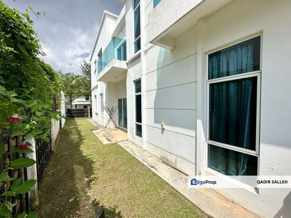 MyDiva Homes Perdana Lakeview East Cyberjaya Double Storey Semi Detached, Selangor, Cyberjaya