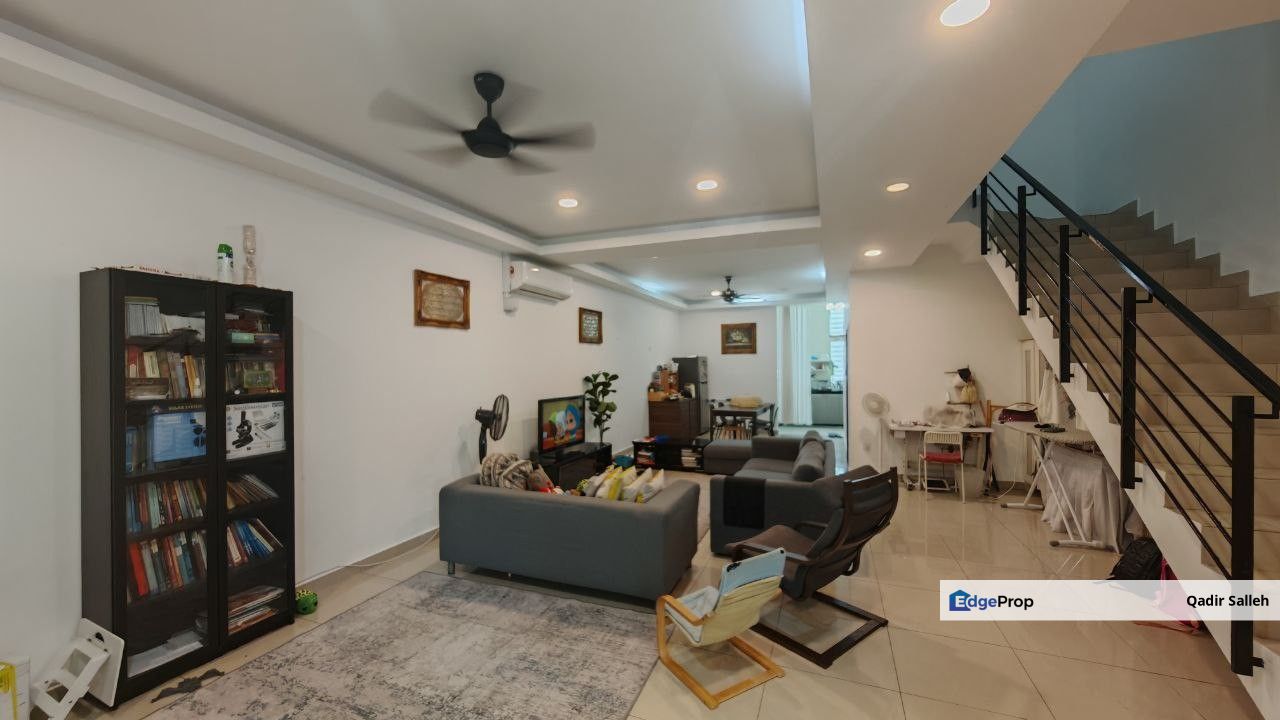 Bangi Avenue 2  Freehold Renovated Double Storey Terrace Gated Guarded, Selangor, Bangi