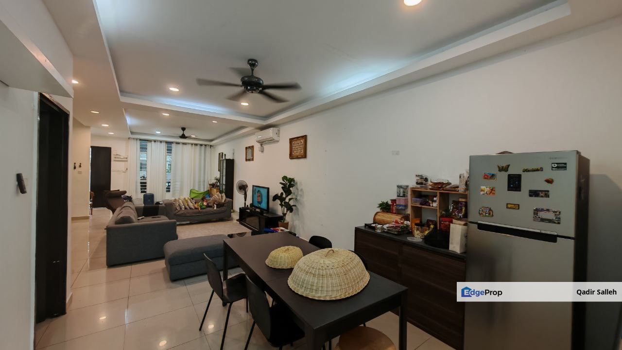 Bangi Avenue 2  Freehold Renovated Double Storey Terrace Gated Guarded, Selangor, Bangi