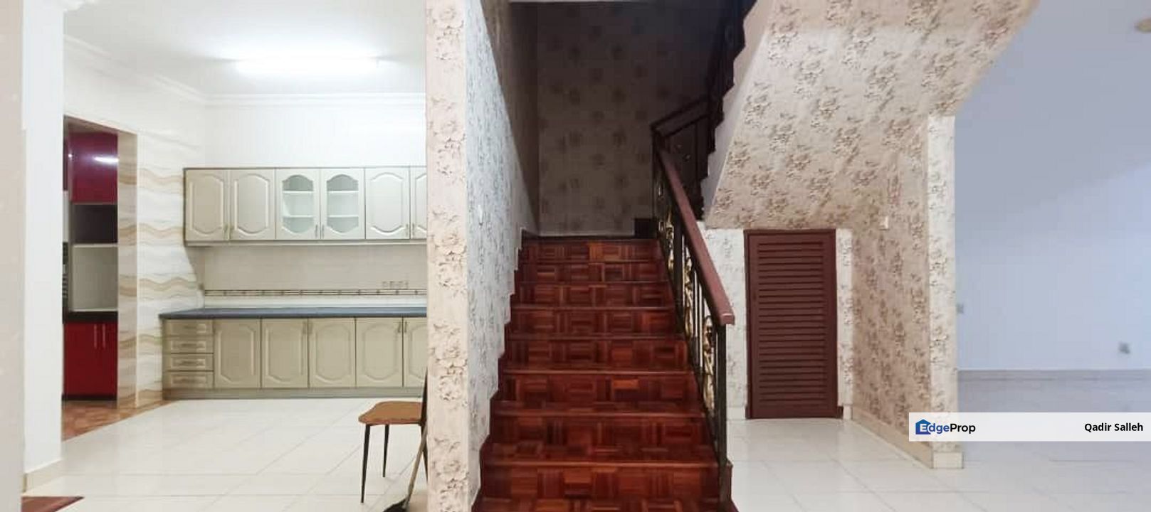 Seksyen 9 Bandar Baru Bangi Double Storey House Near Masjid Hasanah, Selangor, Bangi