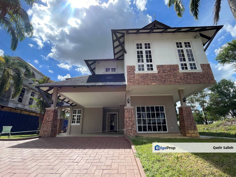 LUXURY BUNGALOW  Perdana Lakeview East, Cyberjaya, Selangor, Cyberjaya