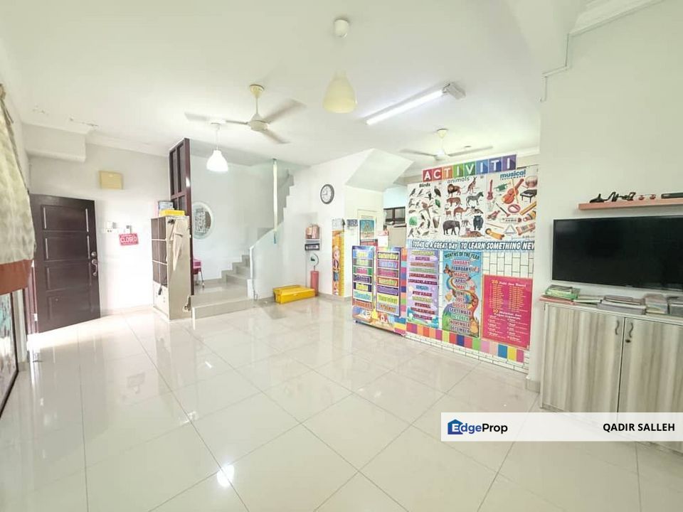 Aster Seksyen 4 Tambahan Bandar Baru Bangi End Lot with LAND 🔥, Selangor, Bangi