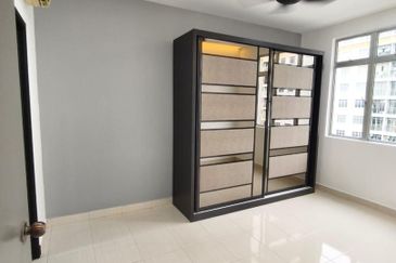 Sri Kenari Apartment