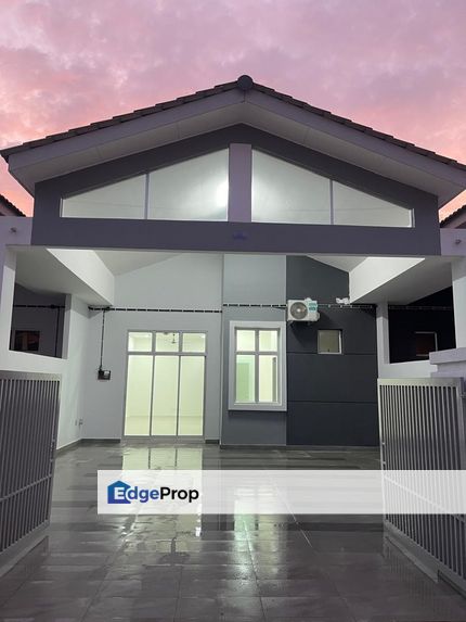 Kulai ioi picollo single storey gated Guarded , Johor, Kulai