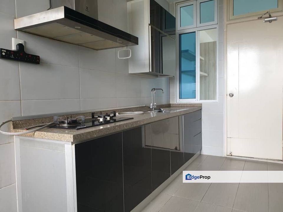 Senai Garden full loan big size condo for sale , Johor, Johor Bahru