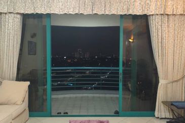 The Straits View, Bandar Baru Permas Jaya