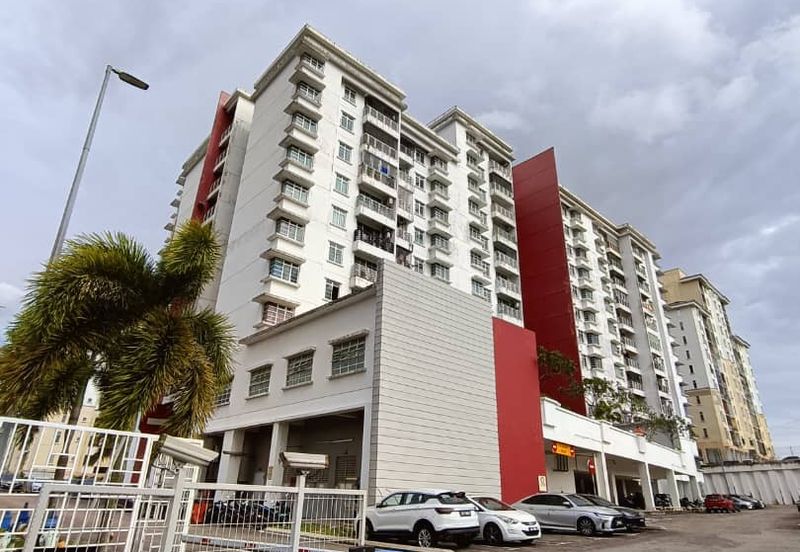 D'Larkin Residence (Delima Larkin)