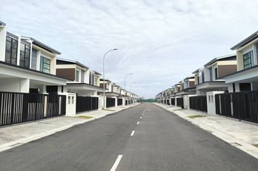 Honeydale Residence @ Taman Impian Emas