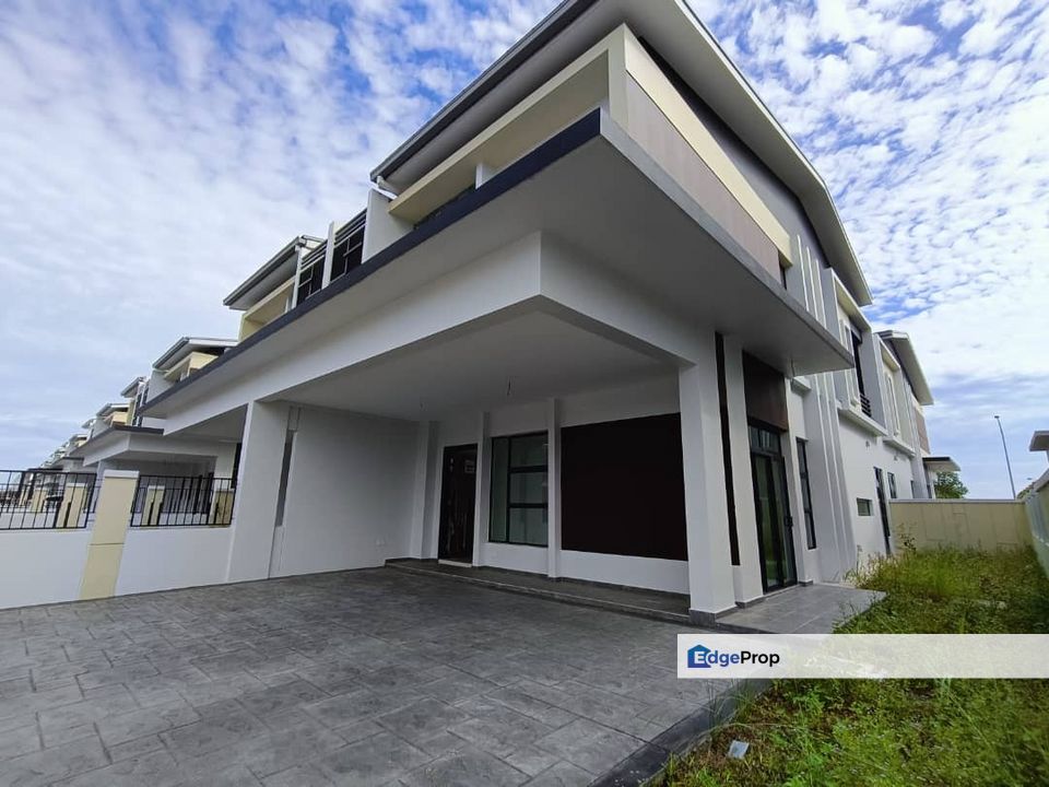 Impian Emas Honeydale new semid for sale , Johor, Skudai