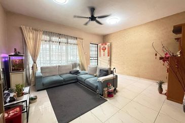 Jalan Mutiara Emas 9/2