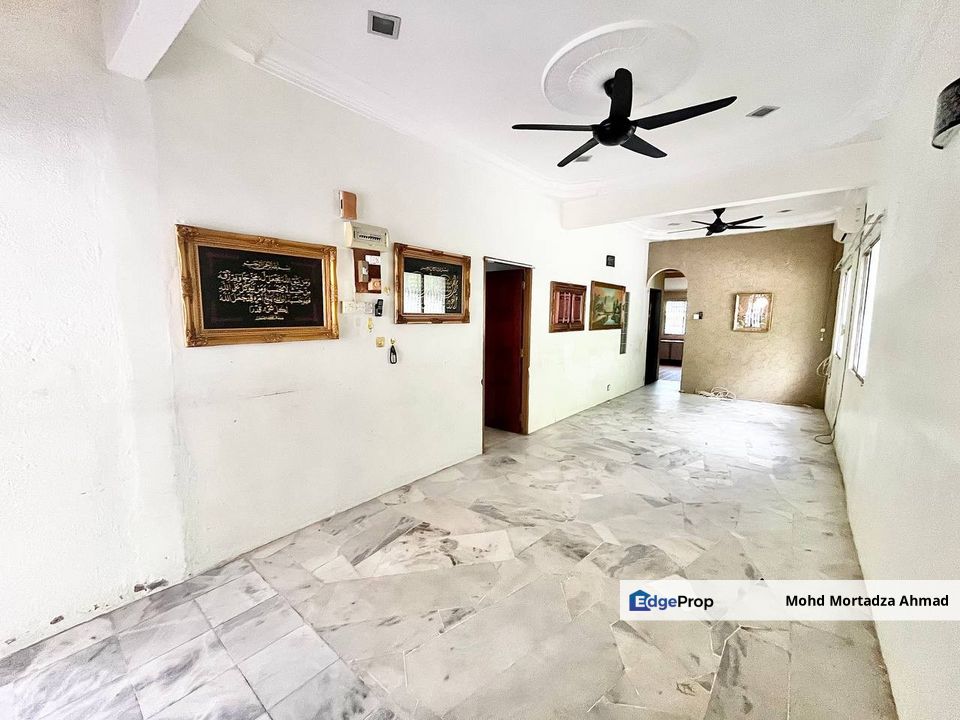 ENDLOT SINGLE STOREY, TAMAN JASA UTAMA, BATU CAVES, Selangor, Batu Caves 