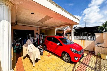 DOUBLE STOREY JALAN PLATINUM SEKSYEN 7, SHAH ALAM