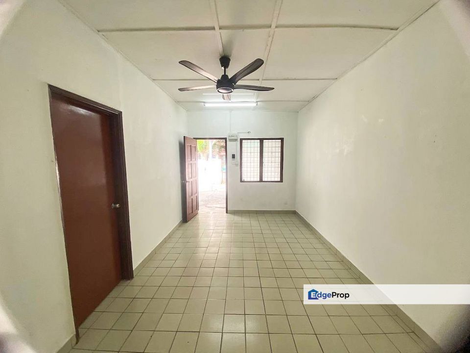 SINGLE STOREY TERRACE SEKSYEN 17, SHAH ALAM, Selangor, Shah Alam