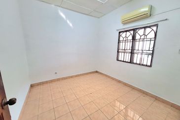 Taman Alam Megah, Seksyen 28