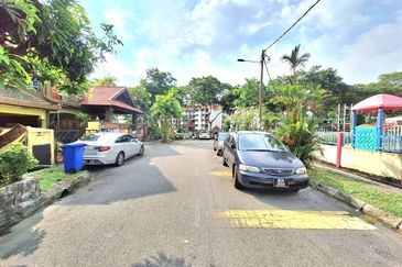 Taman Alam Megah, Seksyen 28