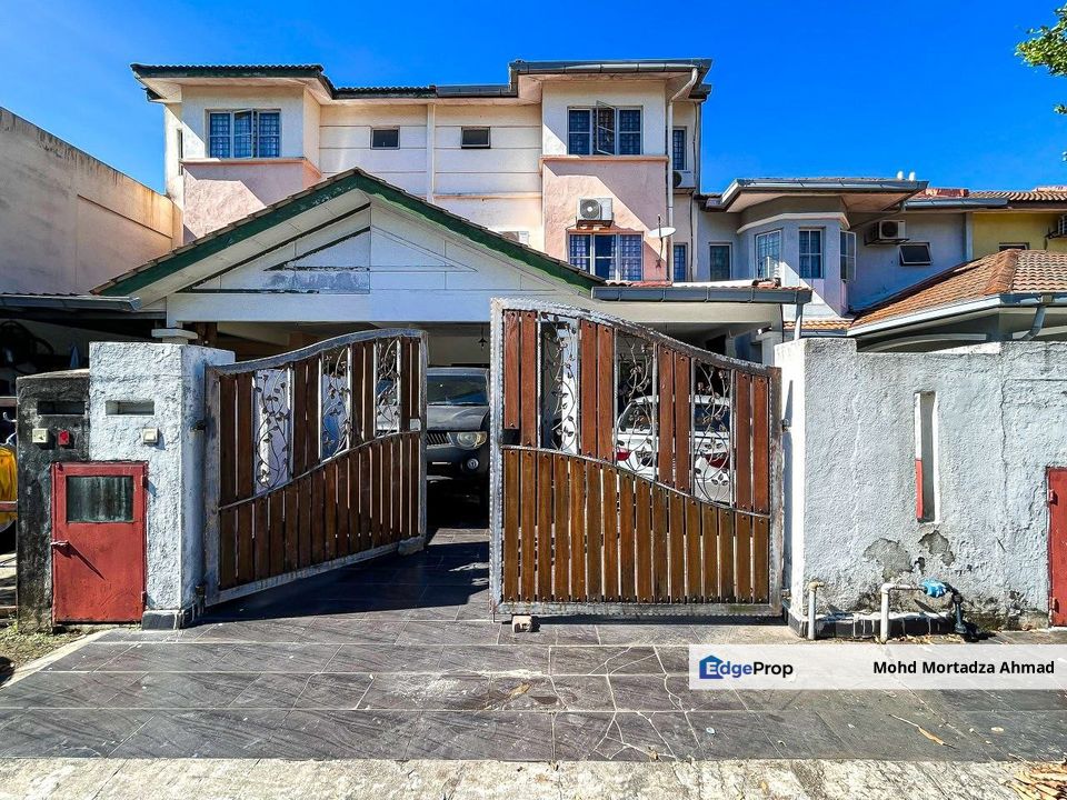 2.5 STOREY TERRACE TAMAN AMANPUTRA, PUCHONG FOR SALE!, Selangor, Puchong South