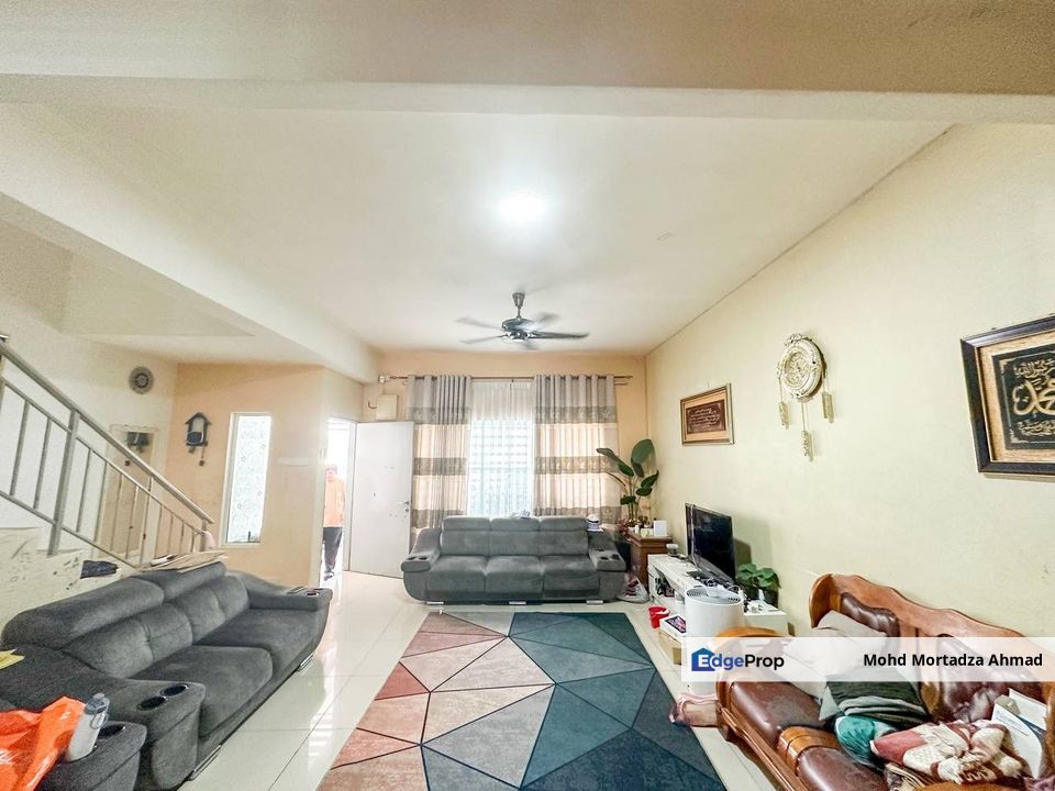 DOUBLE STOREY FREEHOLD TERRACE TAMAN EMAS, DENGKIL, Selangor, Sepang