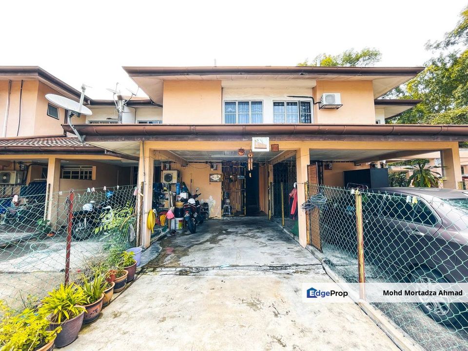 Town House Jalan Sg Rinching Bukit Rimau, Shah Alam [UPPER FLOOR], Selangor, Shah Alam