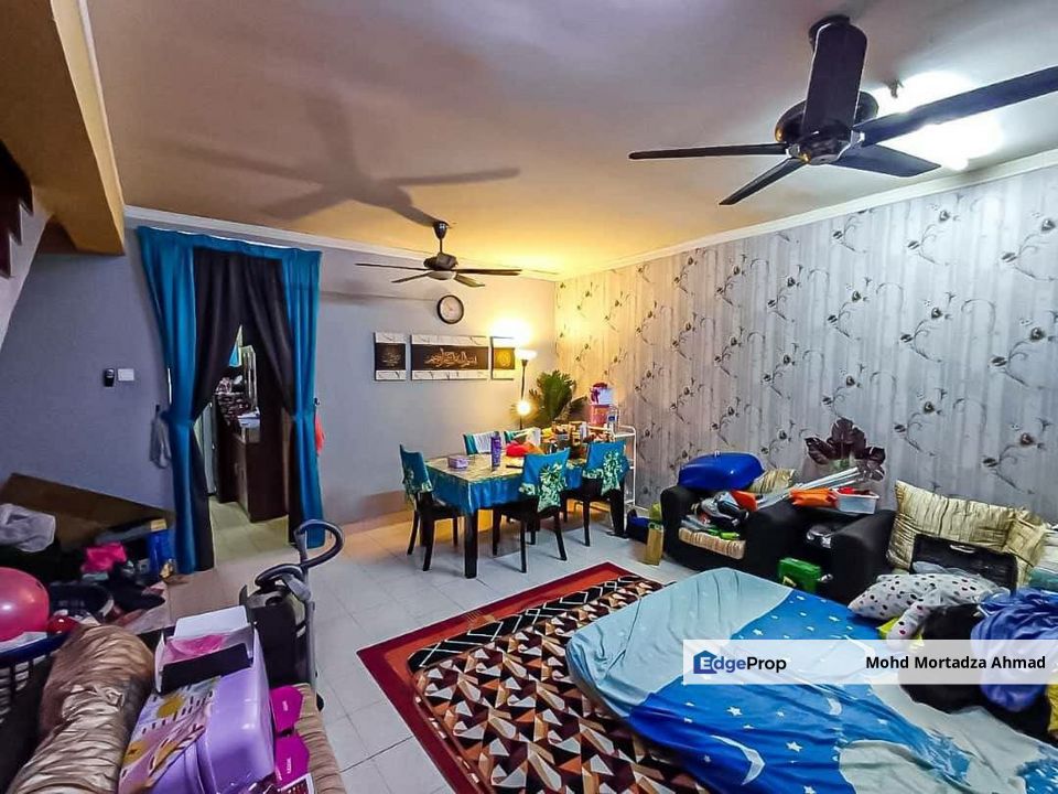 DOUBLE STOREY TERRACE TAMAN SETIA 2, BALAKONG, Selangor, Balakong