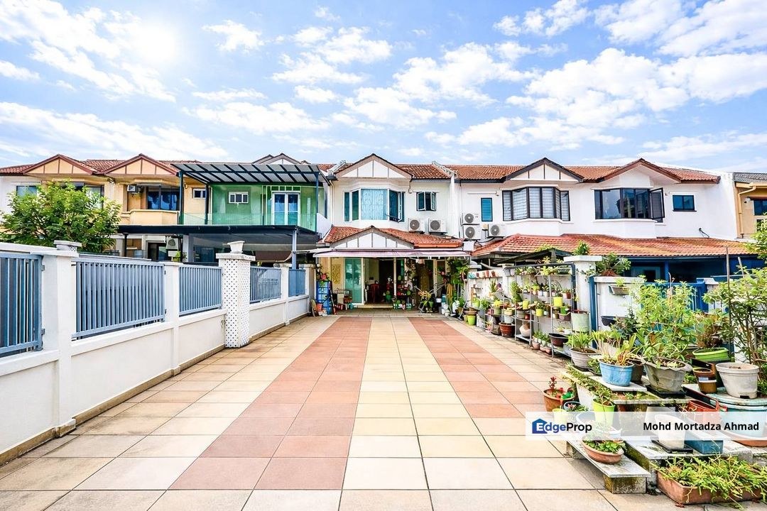 DOUBLE STOREY SUPERLINK TAMAN MUTIARA INDAH  2, PUCHONG, Selangor, Puchong