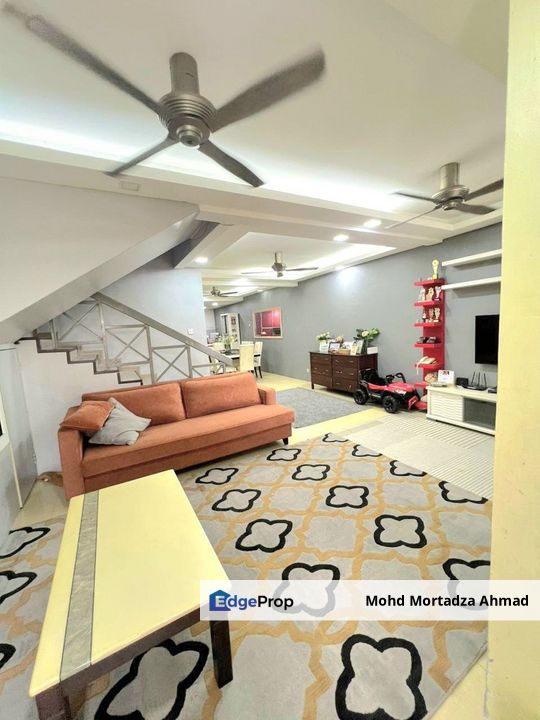 DOUBLE STOREY TERRACE TAMAN SUBANG MURNI, SHAH ALAM, Selangor, Subang