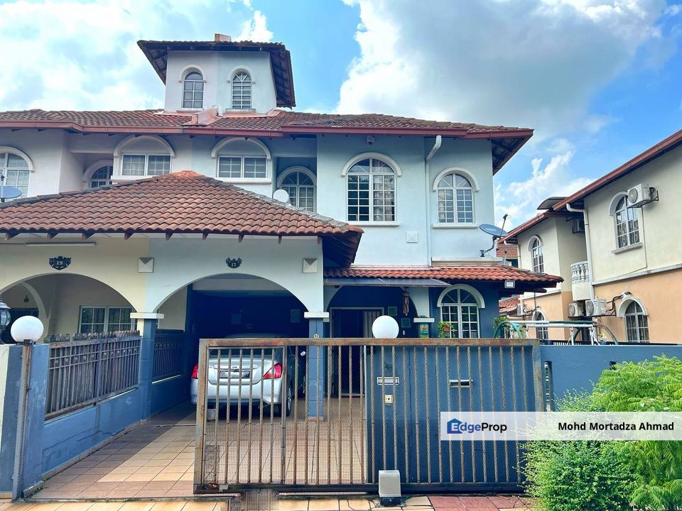 SEMI-D DOUBLE STOREY KEMUNING GREENHILLS, KOTA KEMUNING, Selangor, Shah Alam