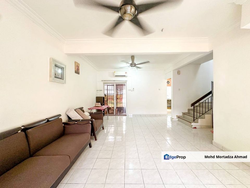 DOUBLE STOREY TAMAN AMANPUTRA, PUCHONG, Selangor, Puchong South