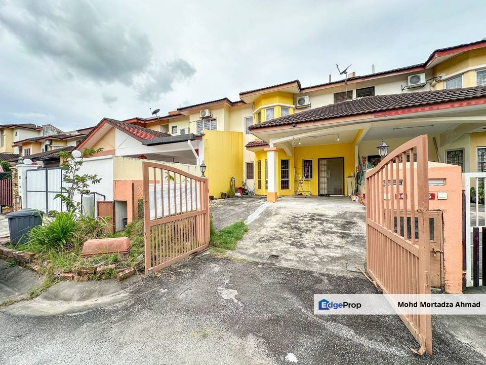 DOUBLE STOREY TAMAN AMANPUTRA, PUCHONG, Selangor, Puchong South