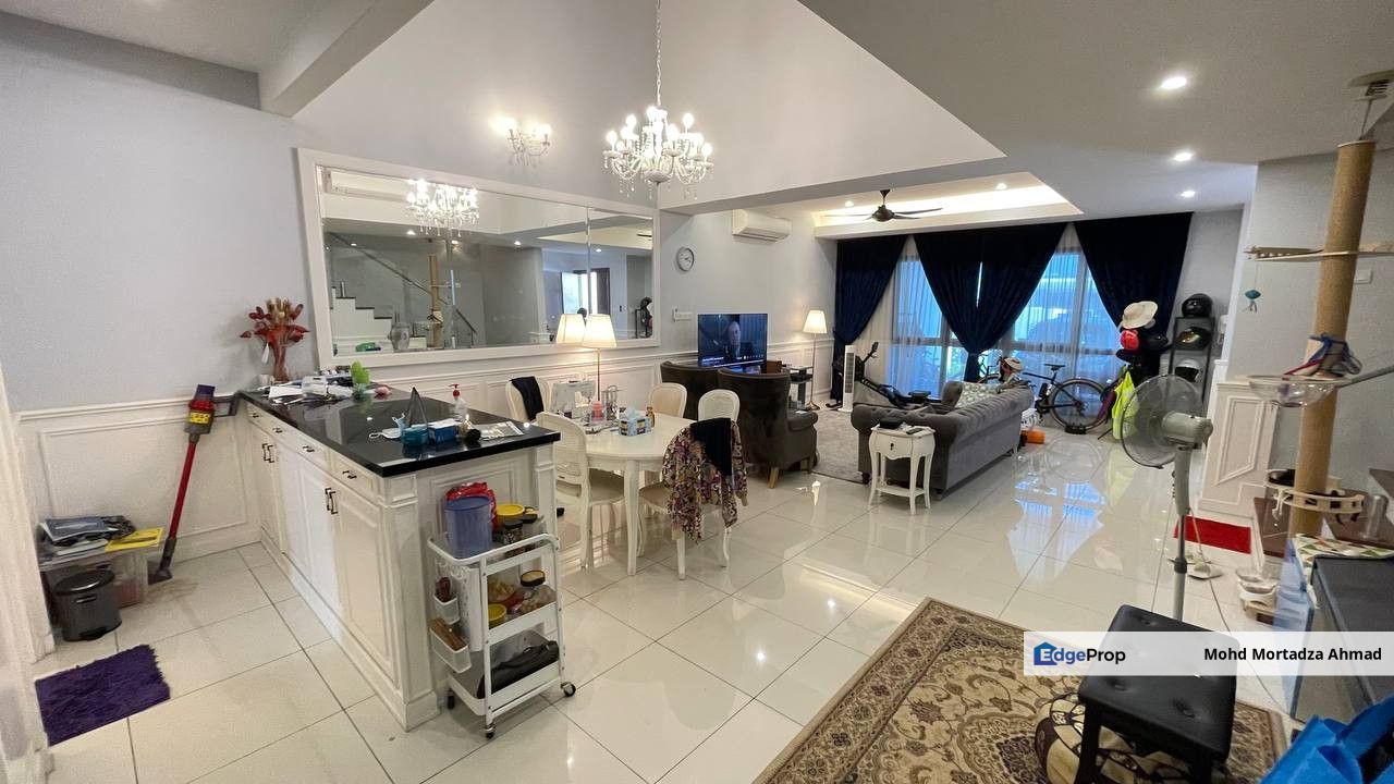 3-Storey Superlink Sejati Residence Cyberjaya Selangor, Selangor, Cyberjaya