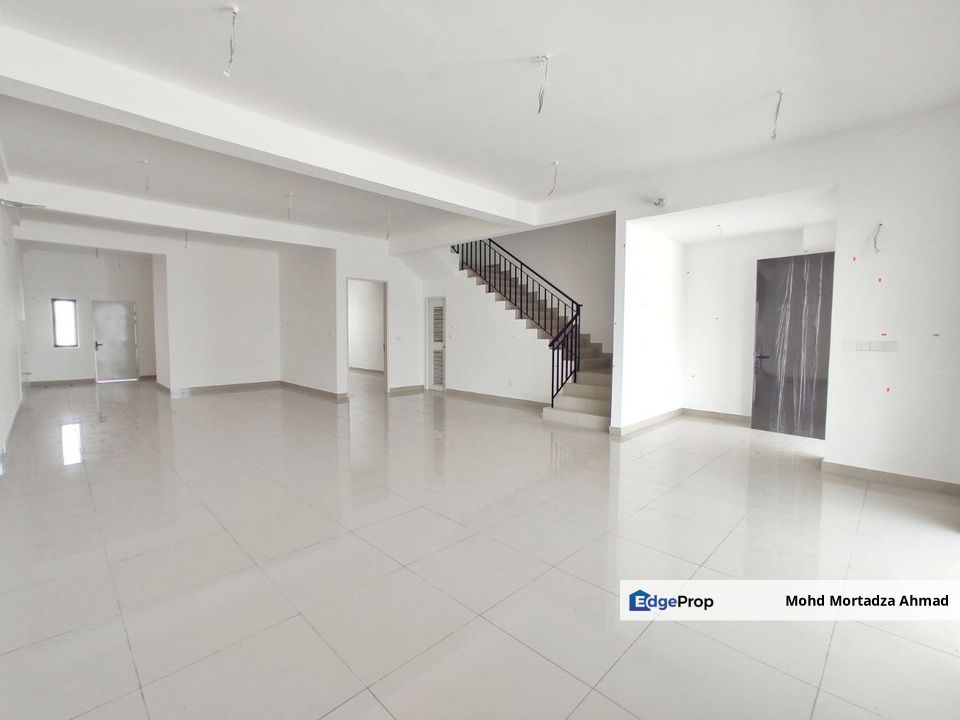 Double Storey Superlink Sejati Lakeside Phase 3, Cyberjaya  🌟 BRAND NEW UNIT, Selangor, Cyberjaya