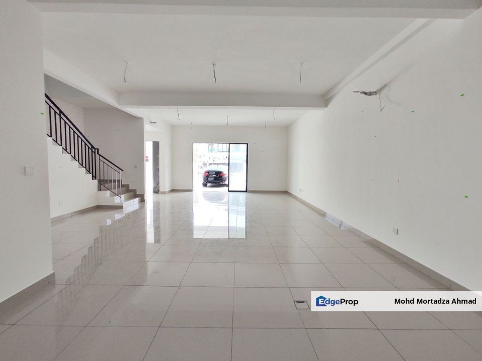 Double Storey Superlink Sejati Lakeside Phase 3, Cyberjaya  🌟 BRAND NEW UNIT, Selangor, Cyberjaya