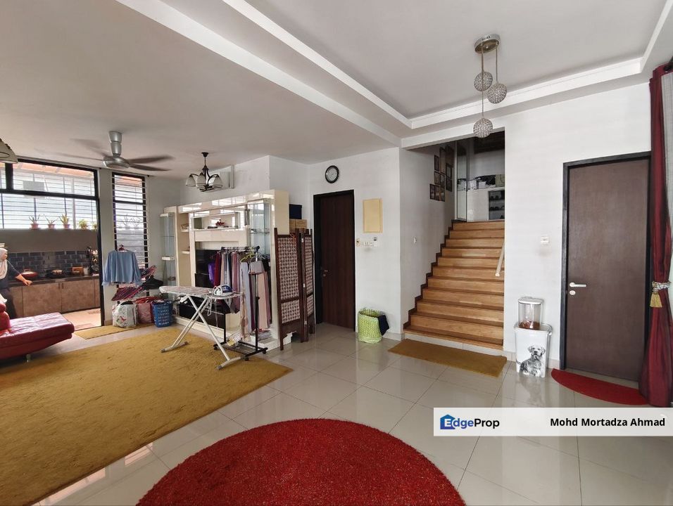 ENDLOT Spacious House 3 Storey Maple Terrace Jalan Elektron Denai Alam 🔥, Selangor, Denai Alam