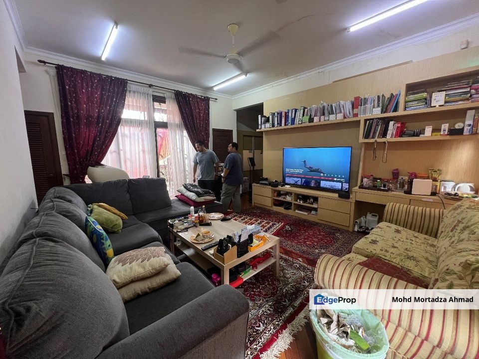 RENOVATED EXTENDED 2 Storey Bungalow Taman Subang Alam, Seksyen 27 Shah Alam, Selangor, Shah Alam