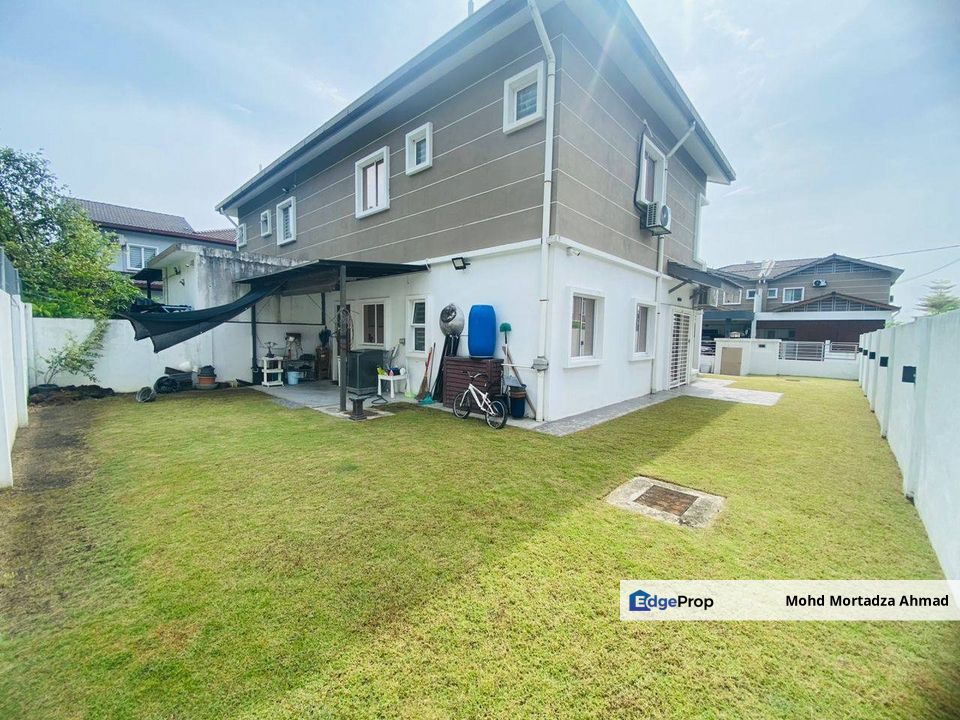 Double Storey Semi-D Taman Desiran Bayu Puchong, Selangor, Puchong