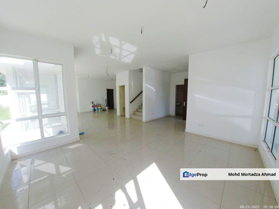 SEMI-D DOUBLE STOREY TAMAN SERI SUNGAI LONG CHERAS KAJANG, Selangor, Bandar Sungai Long