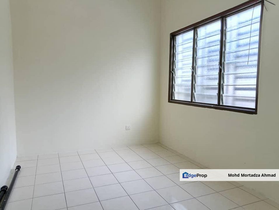 TERES 2 TINGKAT REFURBISHED  TAMAN BENTARA, TELOK PANGLIMA GARANG, Selangor, Telok Panglima Garang