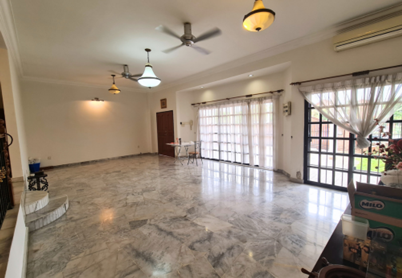 SL 4, Bandar Sungai Long