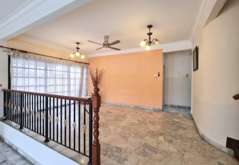 SL 4, Bandar Sungai Long