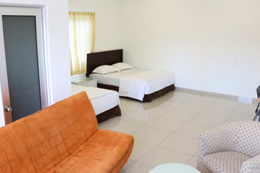 Taman Connaught (Sri Cendekia)