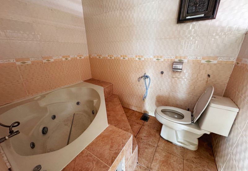 Bandar Tun Hussein Onn