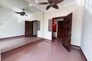 Bandar Tun Hussein Onn