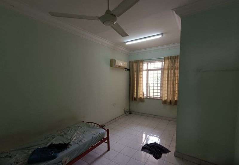 Bandar Tun Hussein Onn