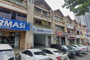 Pusat Perdagangan Seri Kembangan