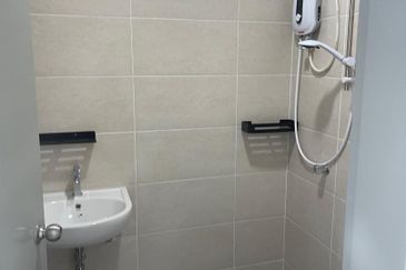 B11 Parkland Residence