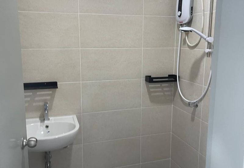 B11 Parkland Residence