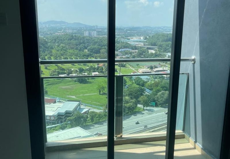 B11 Parkland Residence