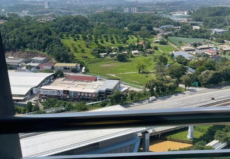 B11 Parkland Residence